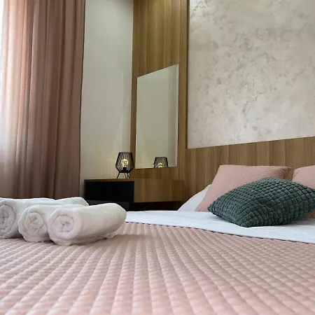 Perla Lux 2 Apartment *